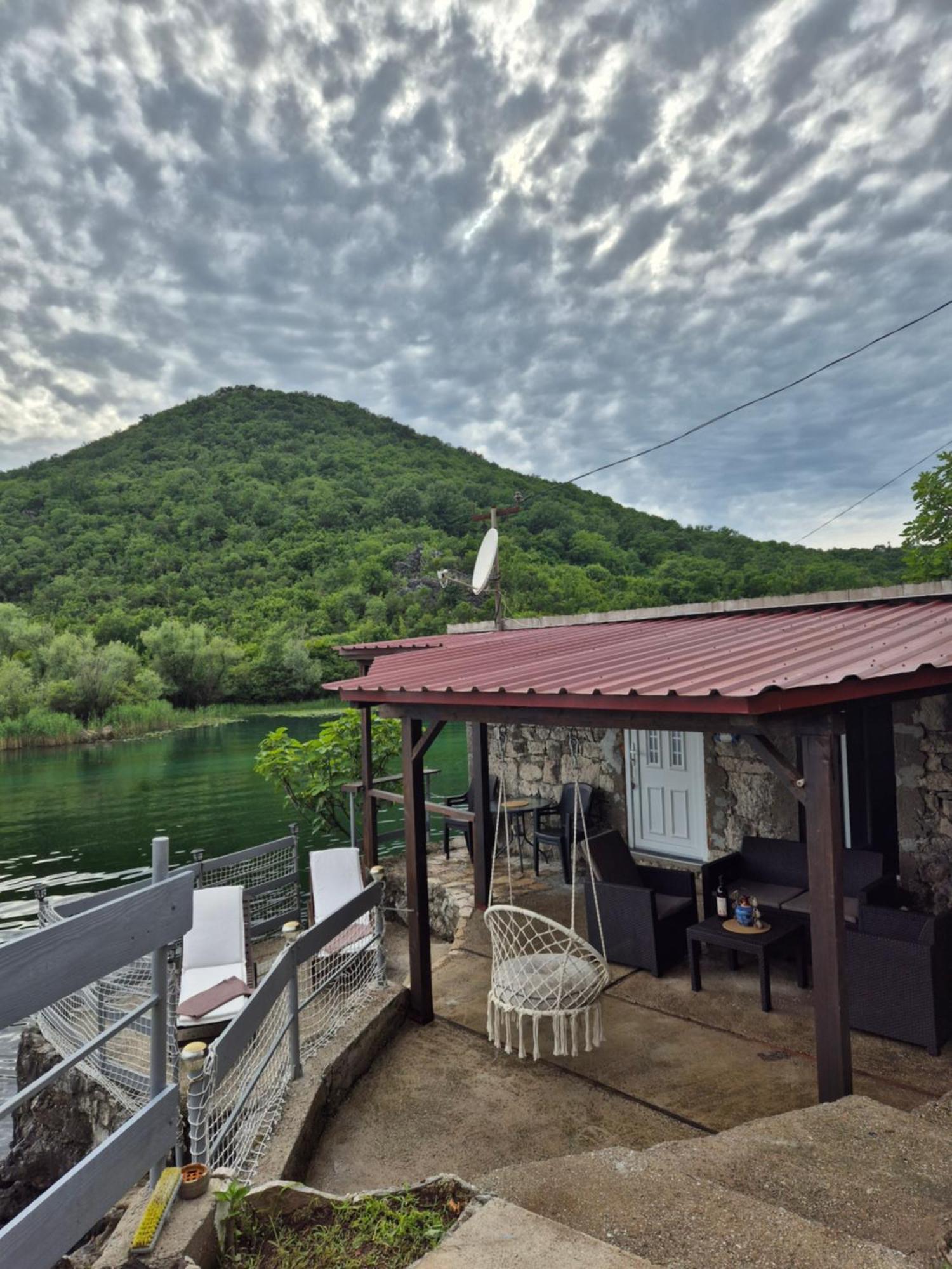 Old House, Skadar Lake Cetinje Bagian luar foto